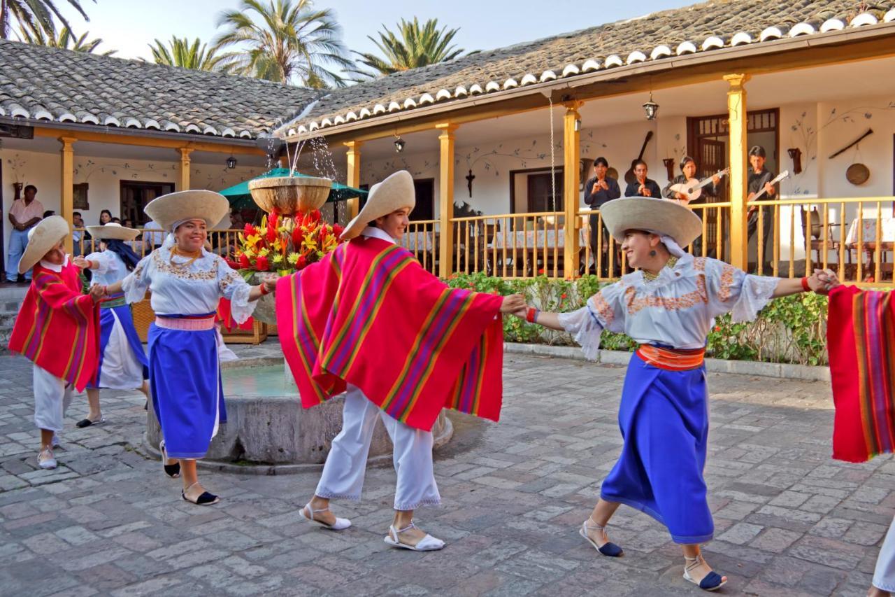 ホテル Hacienda Hosteria Chorlavi イバラ エクステリア 写真